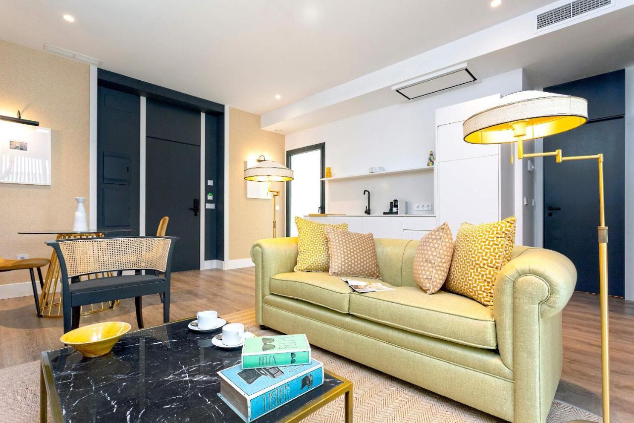 Appartement Genteel Betis 67 *