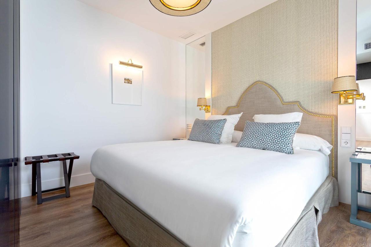 Appartement Genteel Betis 67 *