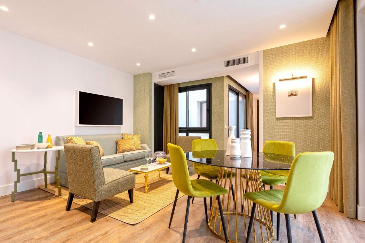 Appartement Genteel Betis 67 *